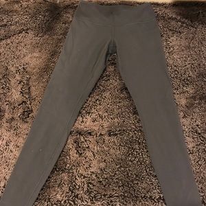 Gray lululemon Wunder unders
